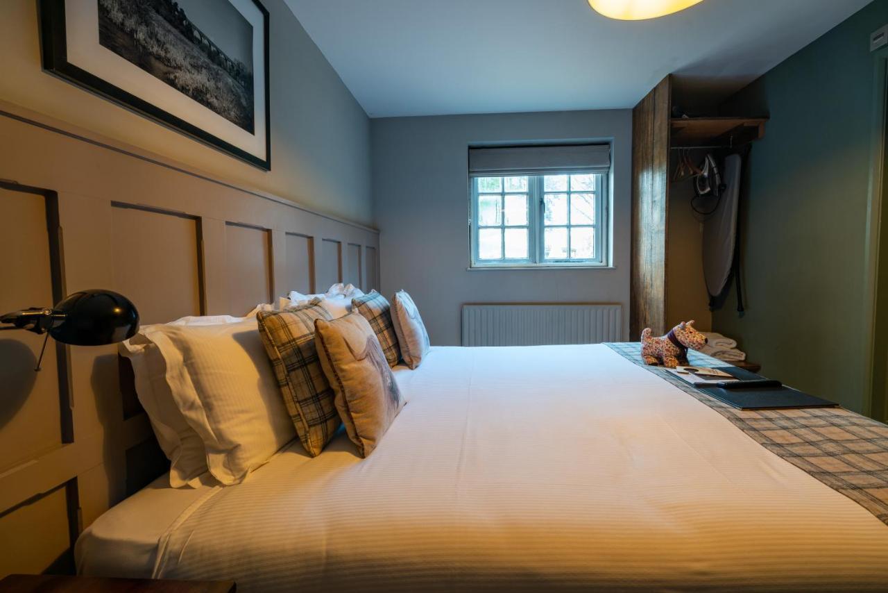 Bourne Valley Inn Saint Mary Bourne Bagian luar foto