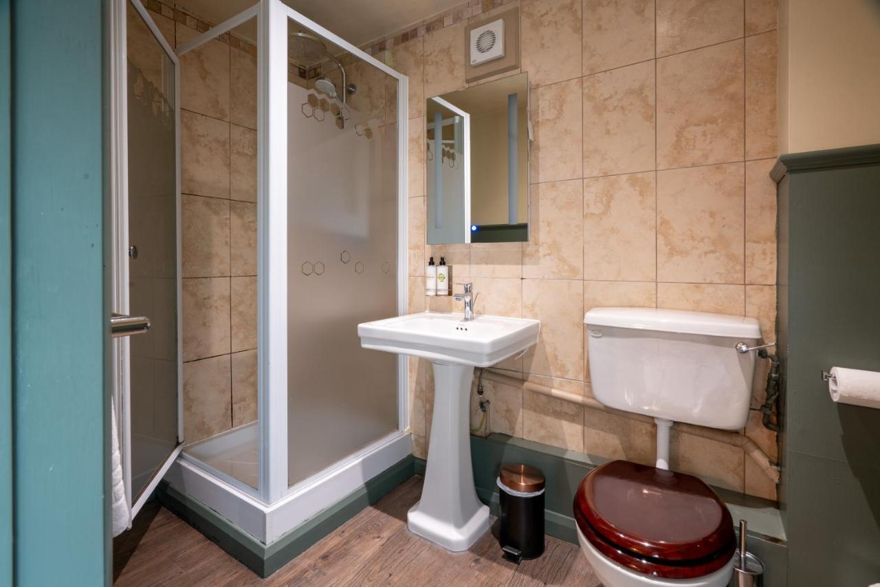 Bourne Valley Inn Saint Mary Bourne Bagian luar foto