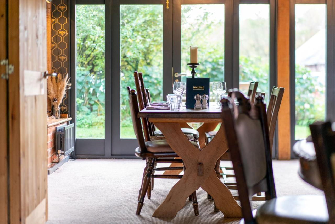 Bourne Valley Inn Saint Mary Bourne Bagian luar foto