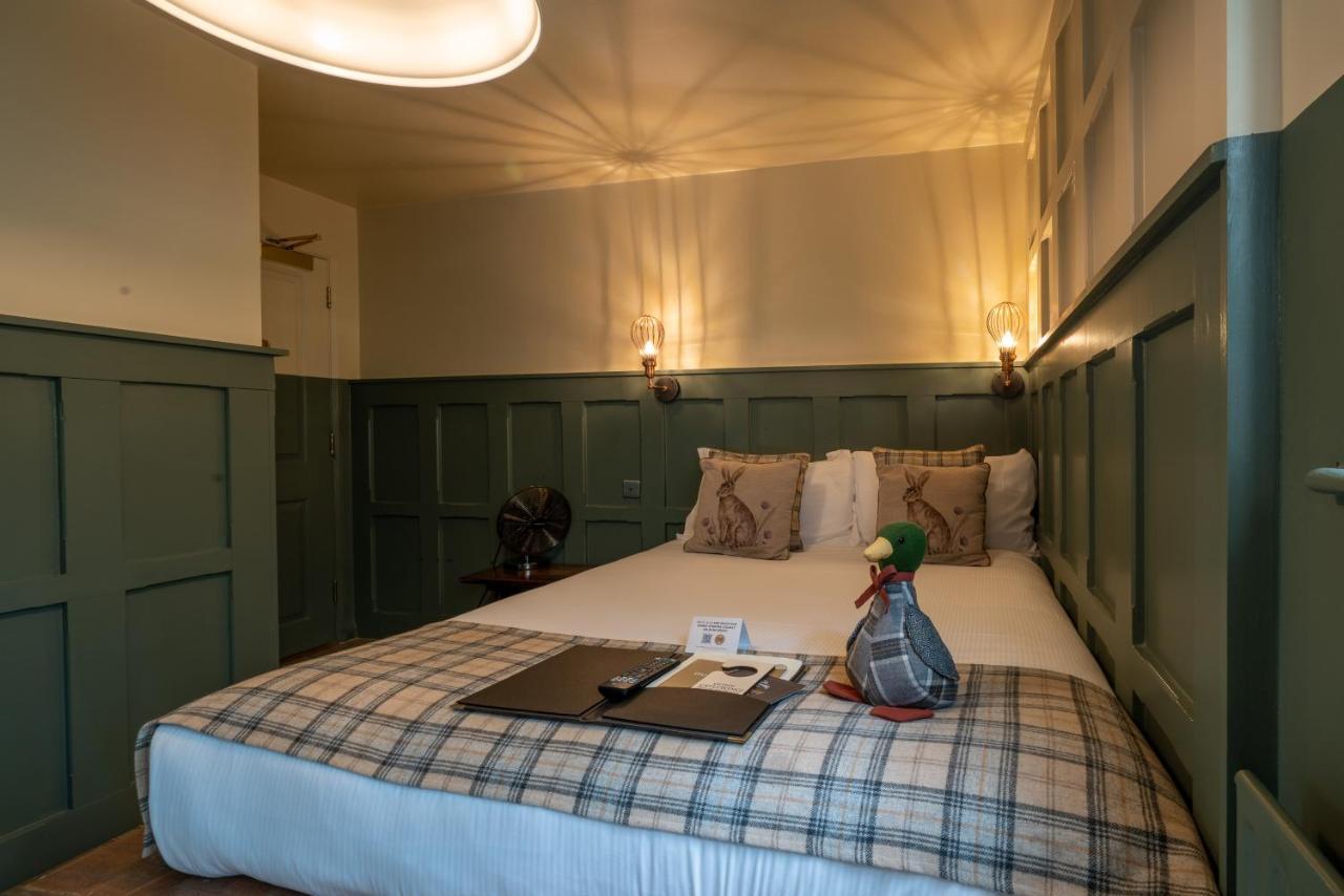 Bourne Valley Inn Saint Mary Bourne Bagian luar foto