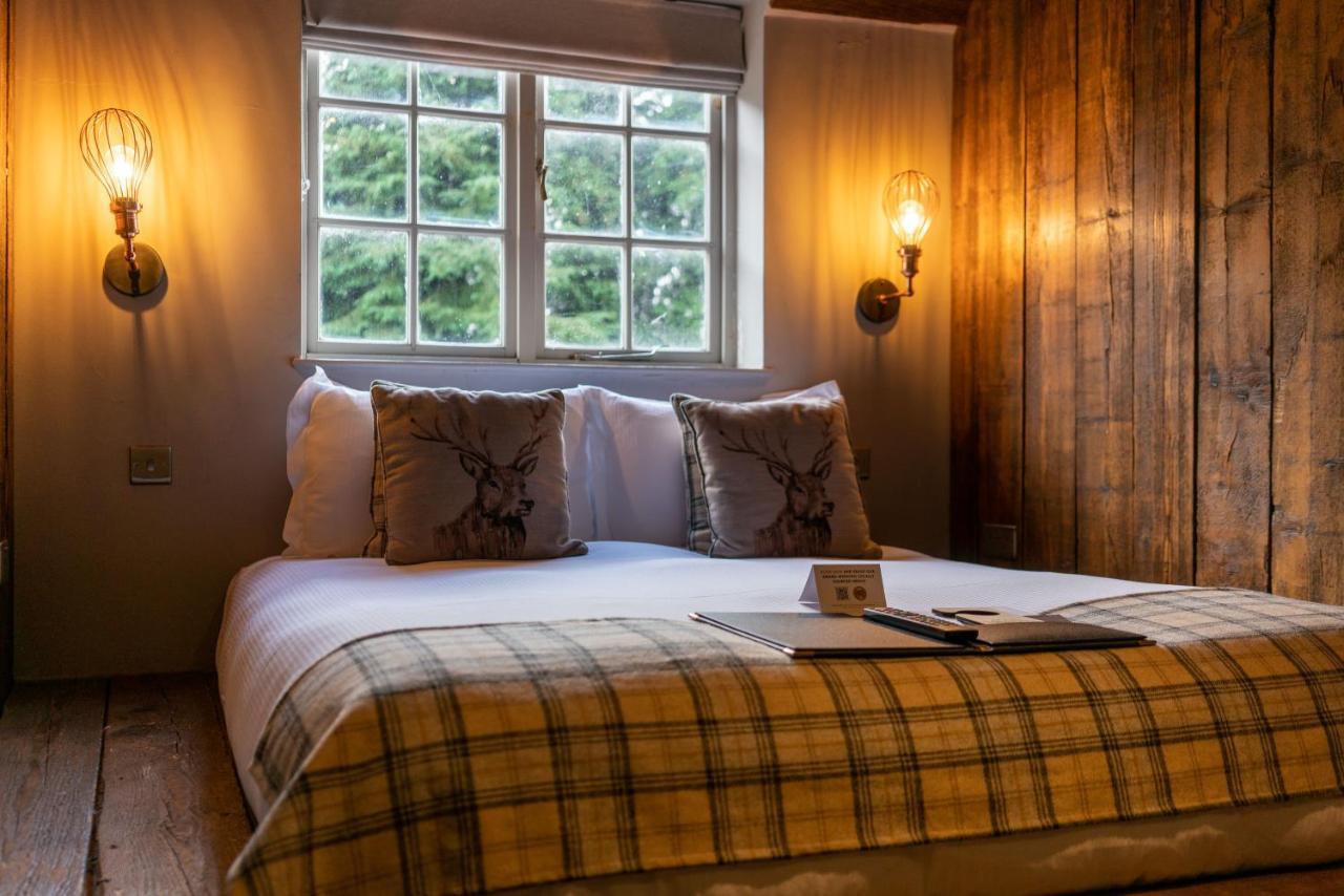 Bourne Valley Inn Saint Mary Bourne Bagian luar foto